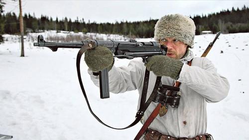 Beyond the Border filmas žiurėti online