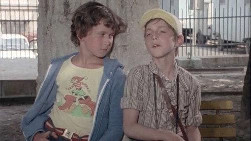 Csutak a mikrofon elött filmas žiurėti online