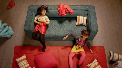 Women Wearing Shoulder Pads: English Dub, Movie-Length Version filmas žiurėti online