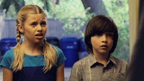 I Think My Babysitter is an Alien filmas žiurėti online