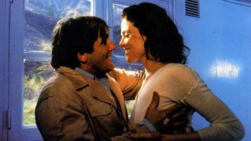 One Woman or Two filmas žiurėti online