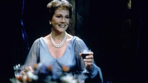 Relative Values filmas žiurėti online