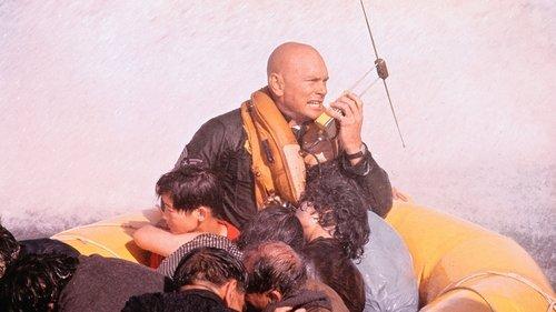 Flight from Ashiya filmas žiurėti online