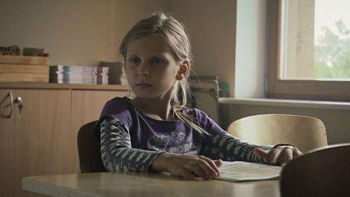 Surnuaiavahi tütar filmas žiurėti online