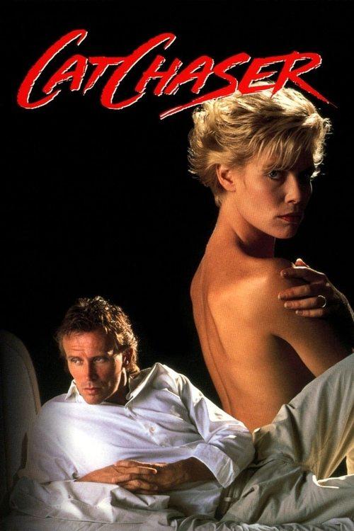 Cat Chaser filmas online