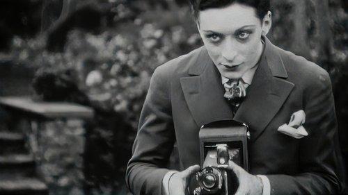 Six and a Half by Eleven filmas žiurėti online