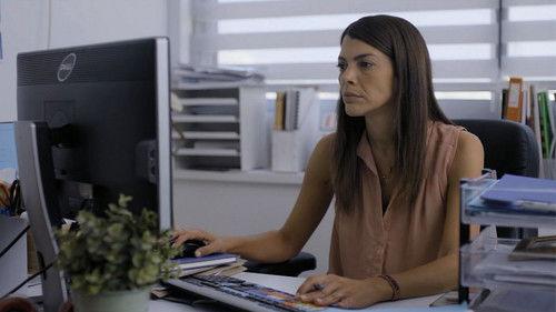 Betrayal filmas žiurėti online