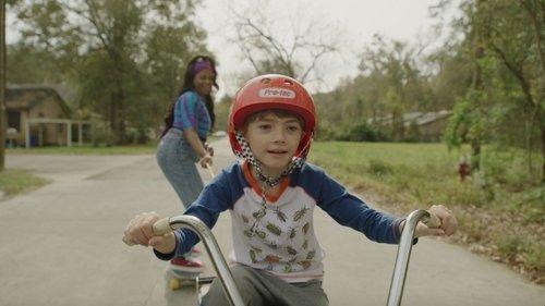 Gossamer Folds filmas žiurėti online